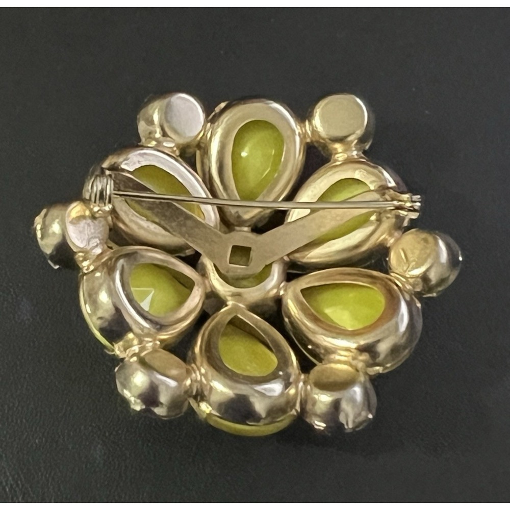 VINTAGE yellow GLASS aurora borealis RHINESTONE BROOCH pin prong - Picture 13 of 13